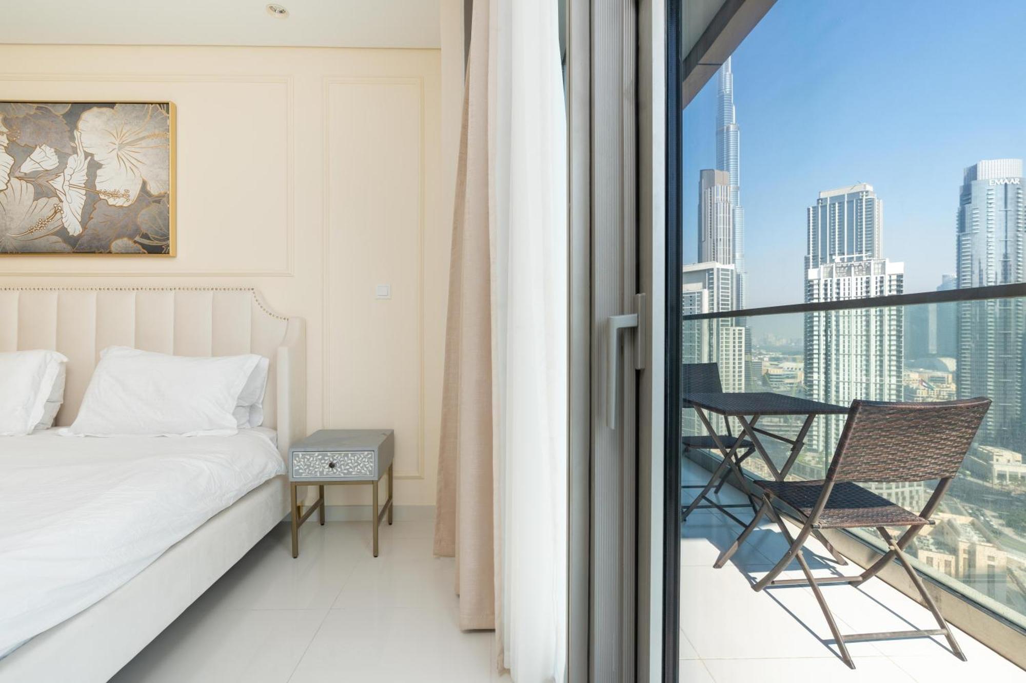 Infinity Pool & Burj Khalifa View L Luxe Paramount Dubaï Extérieur photo