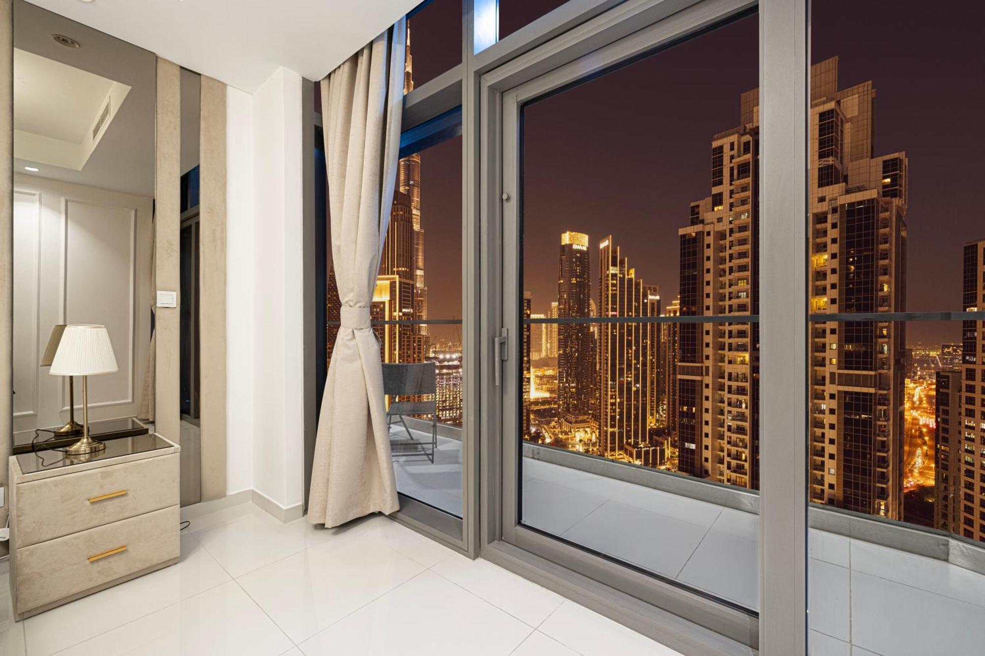 Infinity Pool & Burj Khalifa View L Luxe Paramount Dubaï Extérieur photo